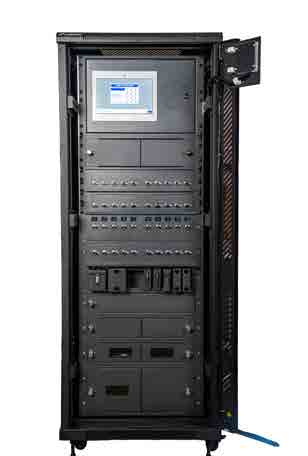 LoxTop modules for key and compartment management, built into a 19-inch server rack